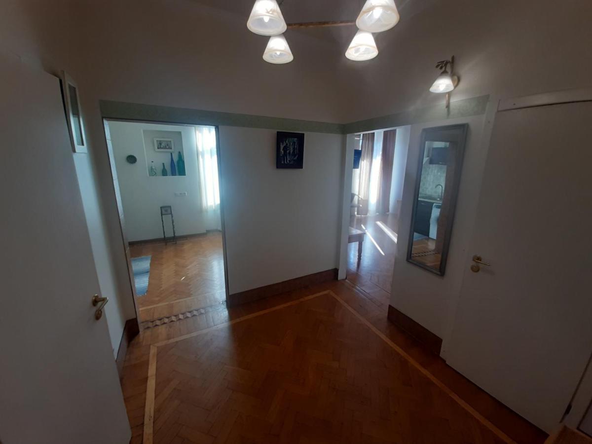 Apartment On Hretska 26/28 Odessa Esterno foto