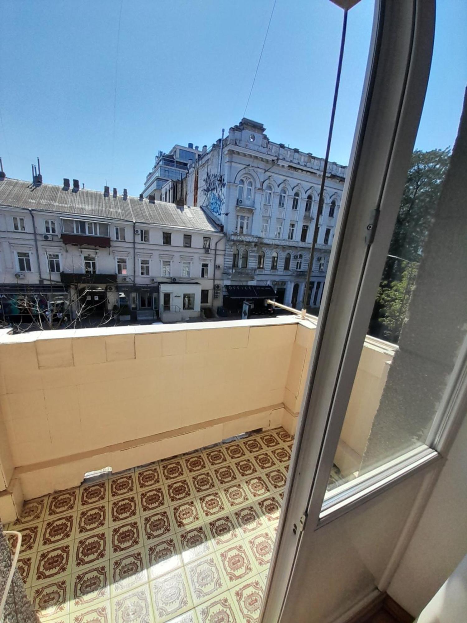 Apartment On Hretska 26/28 Odessa Esterno foto